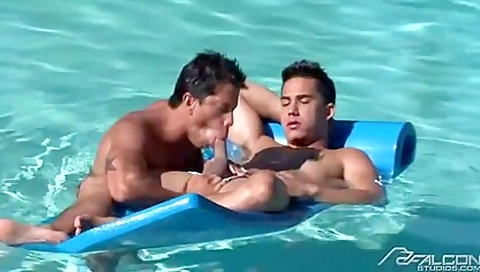 Topher Dimaggio & Aj Irons