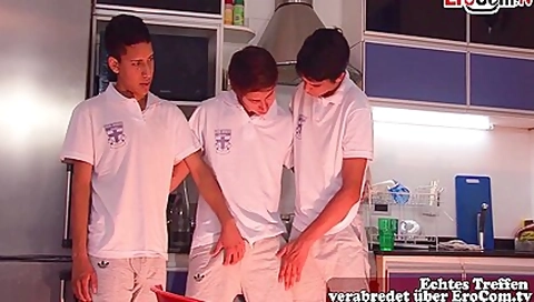 18 Jahrige Latino Teens 18+ Versuchen Das Erste Mal Twink Analsex 22 Min